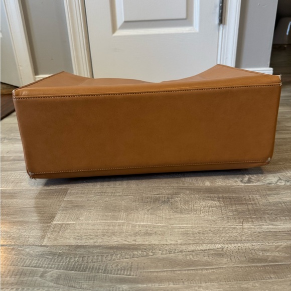 Dagne Dover Pinto Large Daily Tote - Picture 7 of 7